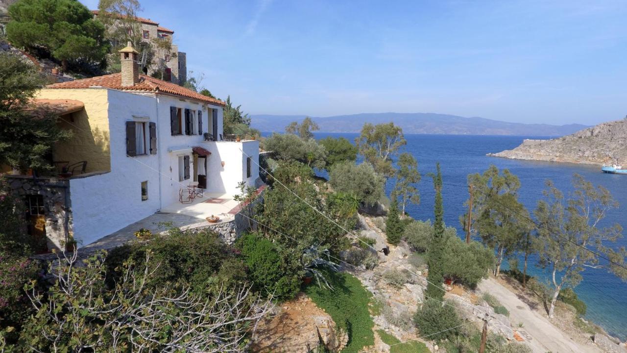 Arbeli House Villa Mandraki  Exteriör bild
